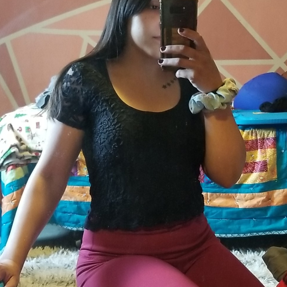 Rue 21 cropped top